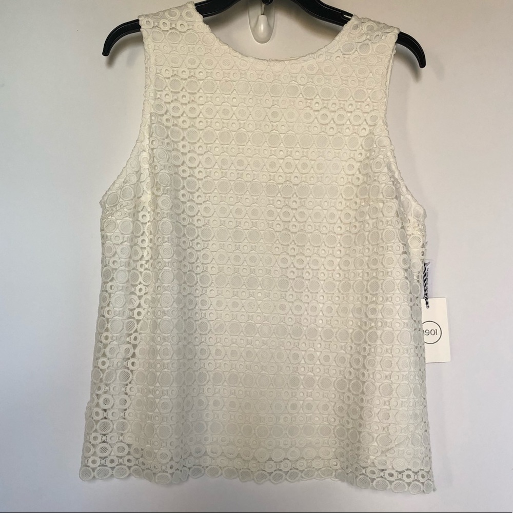 1901 Ivory Eyelet sleeveless tank